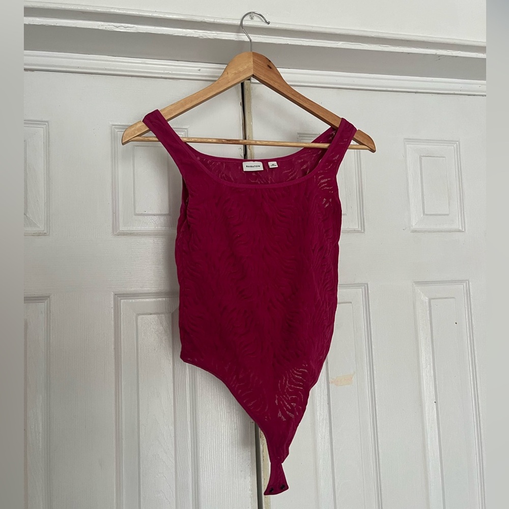 Babaton Magenta Sheer Textured Scoop-Neck Bodysuit